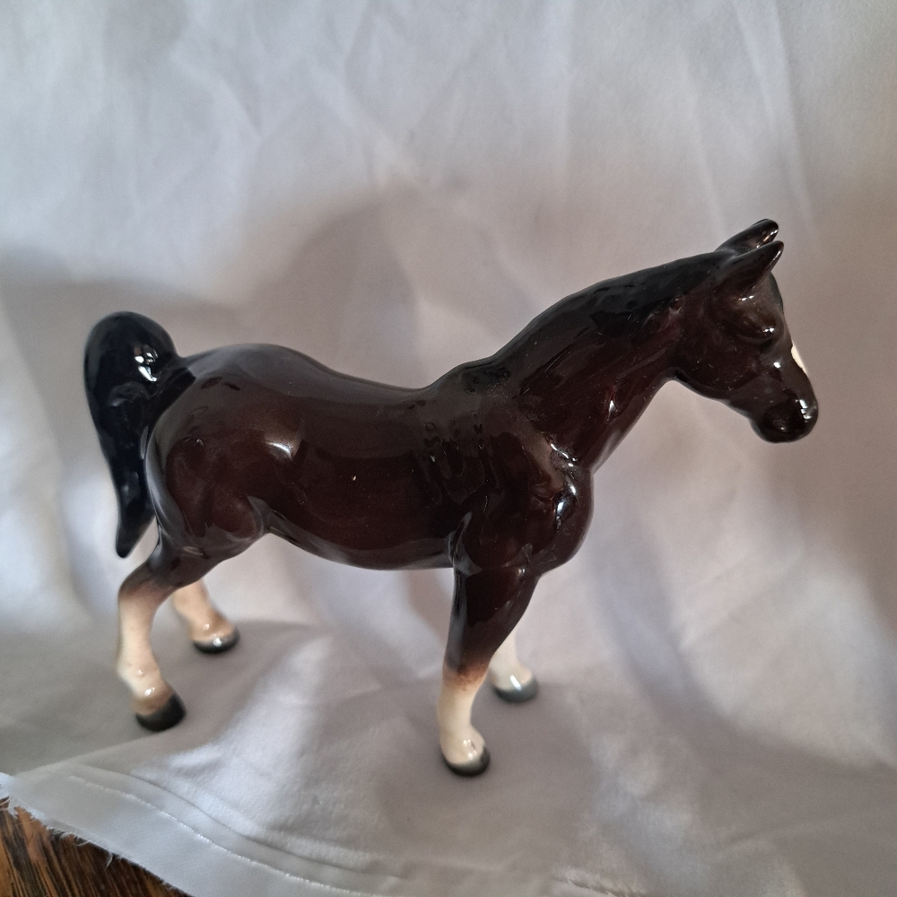 Lefton Blue Ribbon Horse Equine Figurine - Picture 3 of 6